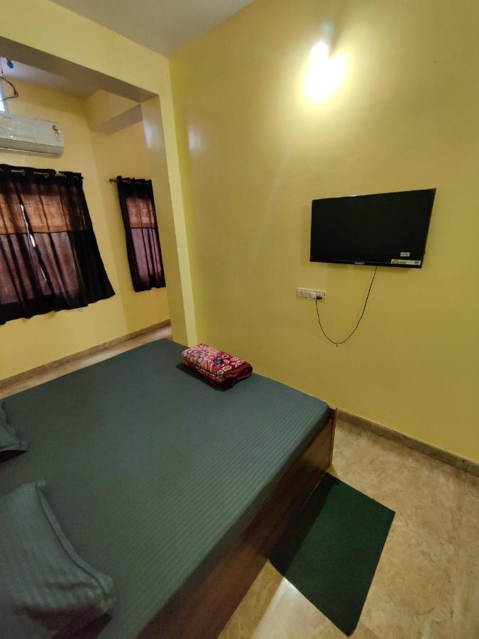 Hotel O Adhunik Lodge ビラーイー エクステリア 写真